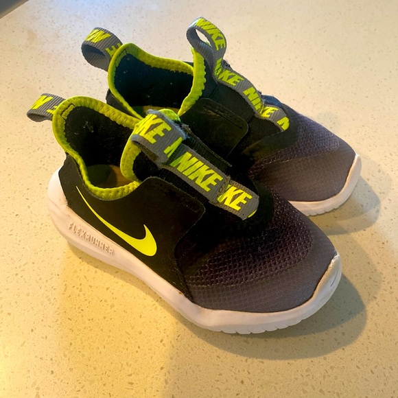 Nike Other - Toddler Nike runners
